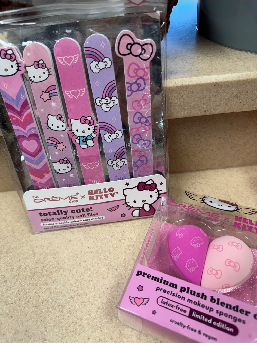 Hello Kitty Pink & Lavender Nail Files with Pink Heart Plush Blenders